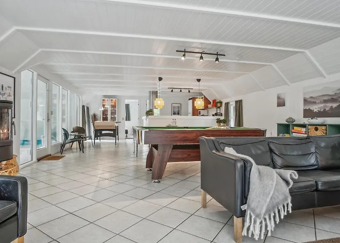 Semesterbostad Stunning In With Sauna