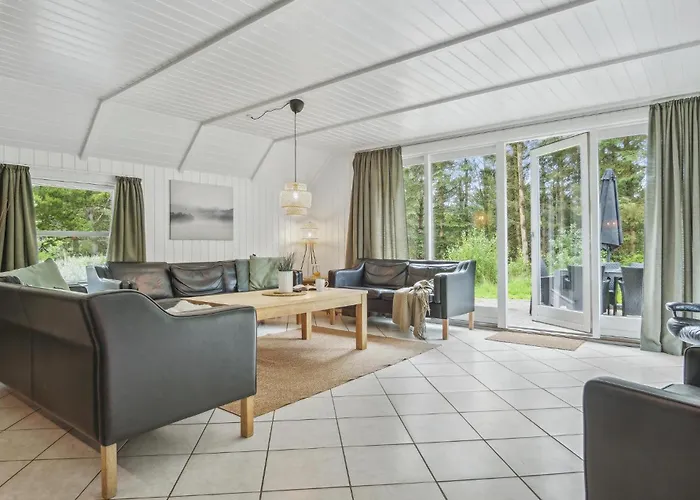 Stunning In With Sauna