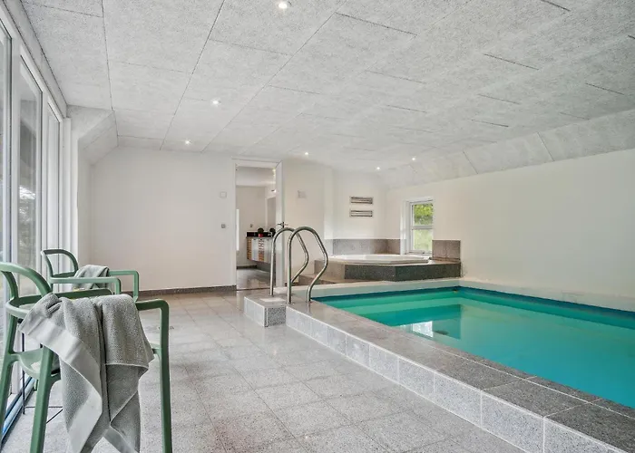 Semesterbostad Stunning In With Sauna Blåvand